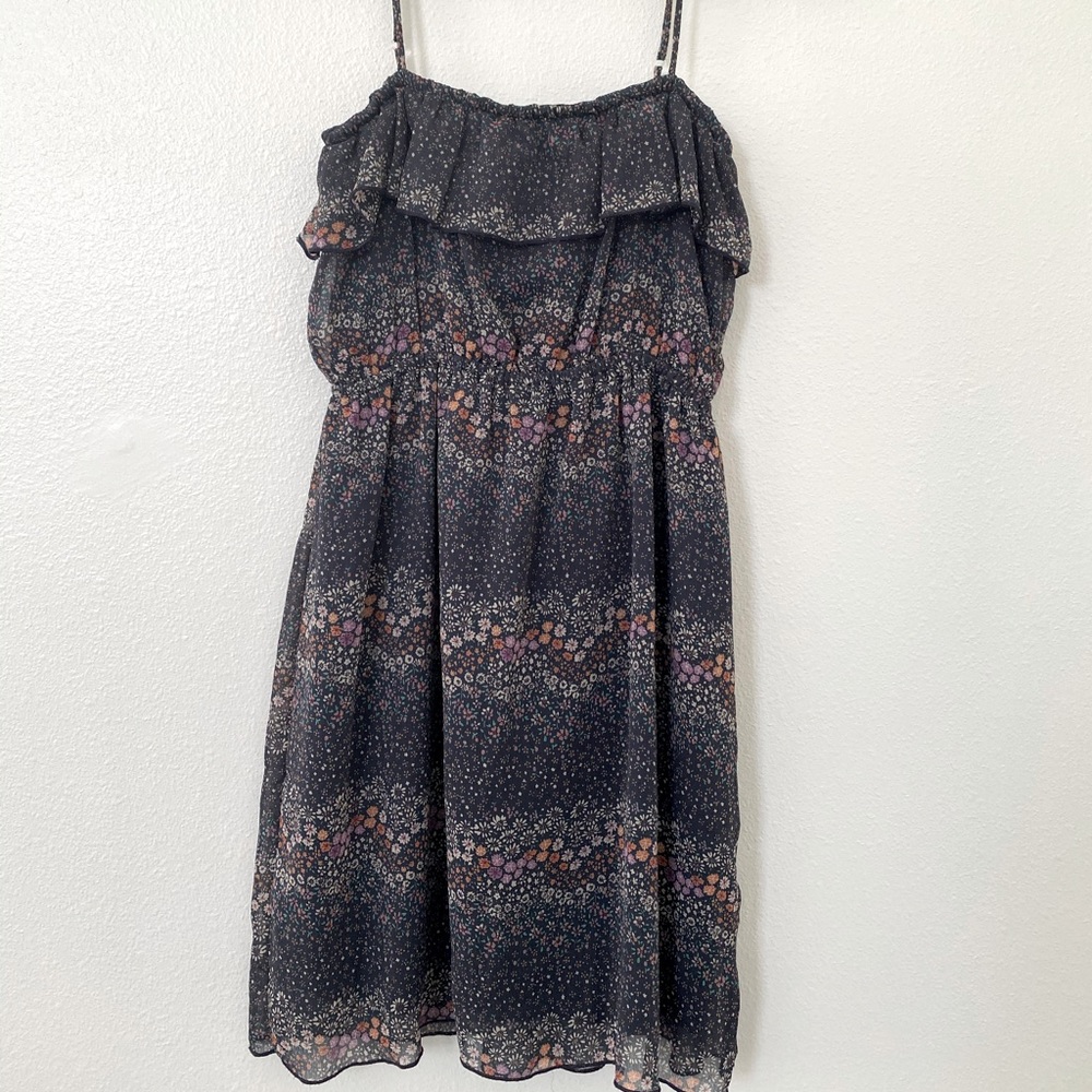 🌵 Boutique floral dress size xs navy gorgeous